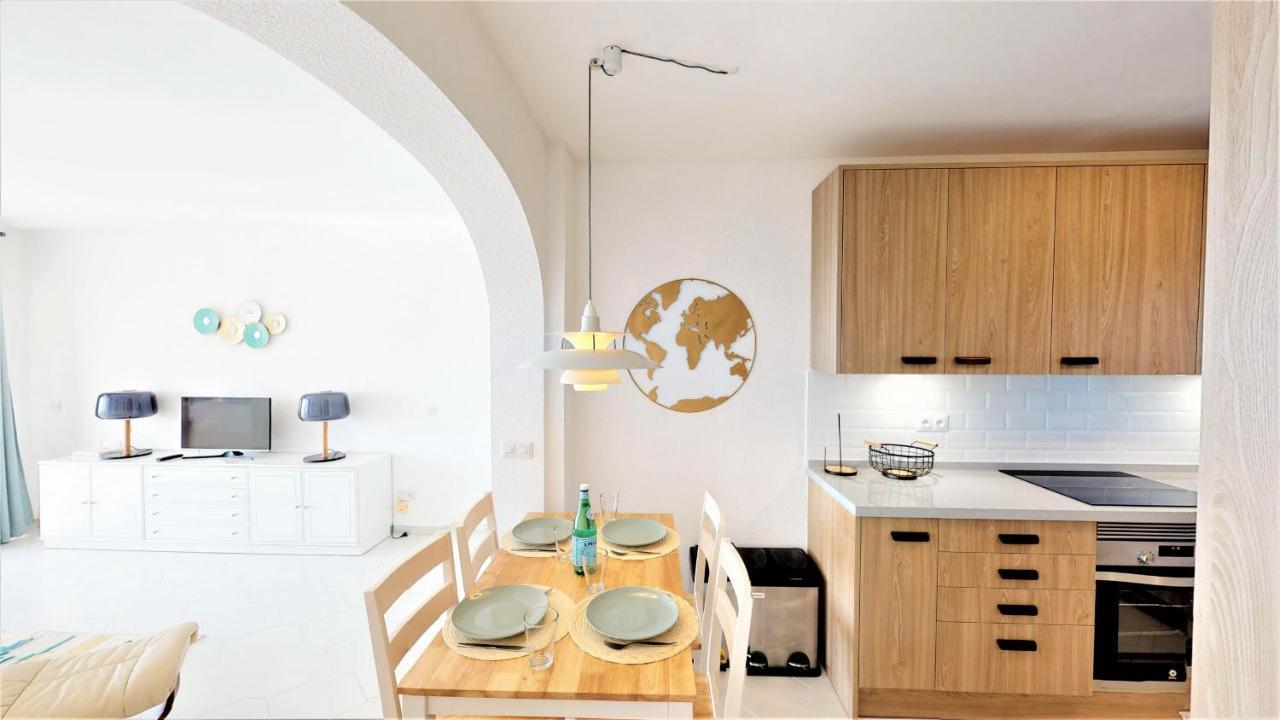 Top Floor Apartment - Amazing Sea View Sitio de Calahonda Екстер'єр фото