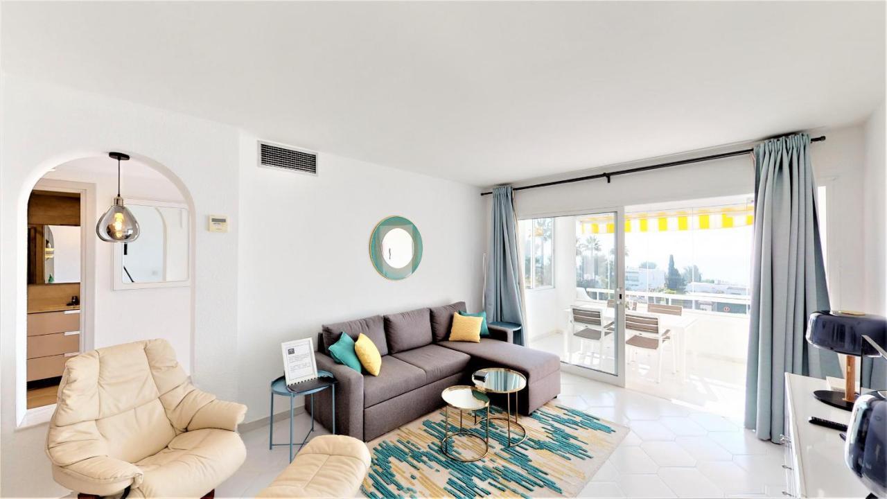 Top Floor Apartment - Amazing Sea View Sitio de Calahonda Екстер'єр фото