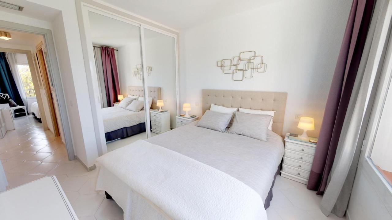 Top Floor Apartment - Amazing Sea View Sitio de Calahonda Екстер'єр фото