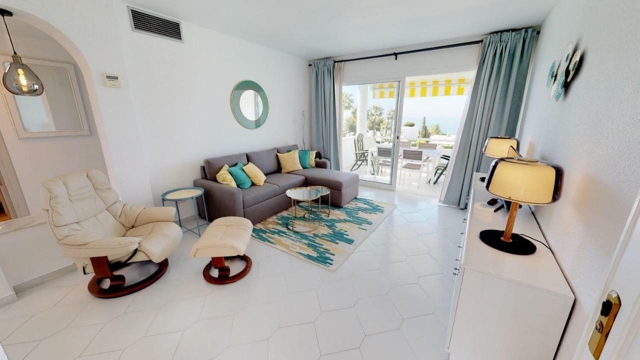 Top Floor Apartment - Amazing Sea View Sitio de Calahonda Екстер'єр фото
